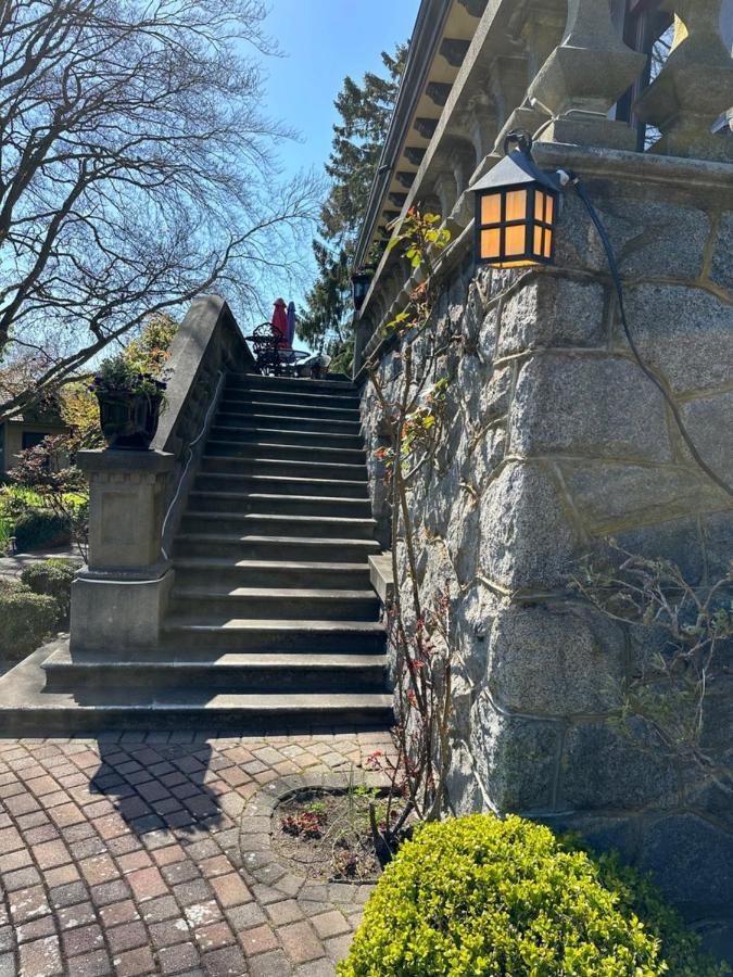 Prior Castle Inn Victoria Dış mekan fotoğraf